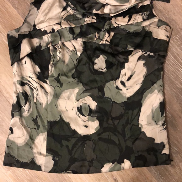 New York & Company Top - Picture 3 of 6